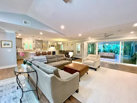 907 Tropic Drive Vero Beach FL 32963