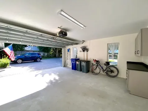 907 Tropic Drive Vero Beach FL 32963