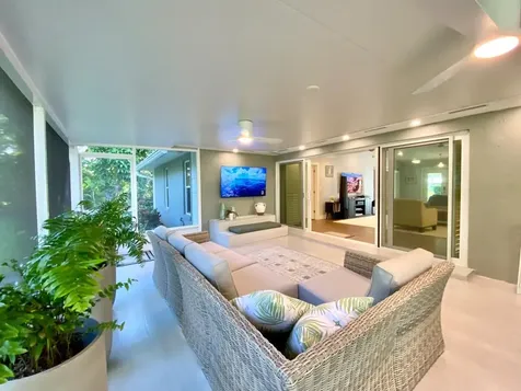907 Tropic Drive Vero Beach FL 32963