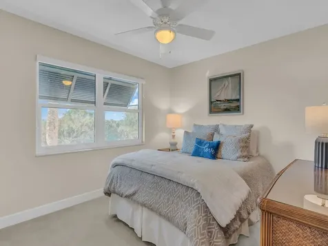 8880 N Sea Oaks Way Vero Beach FL 32963