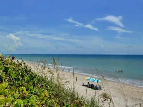 8880 N Sea Oaks Way Vero Beach FL 32963