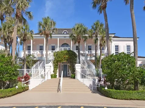 8880 N Sea Oaks Way Vero Beach FL 32963