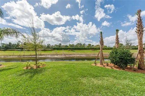4655 Pratt Circle Vero Beach FL 32967