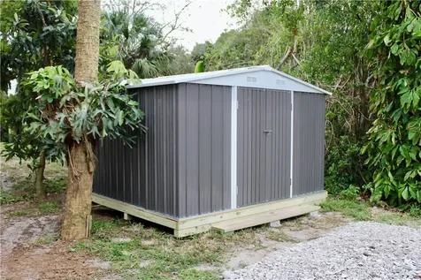 6105 7th Street Vero Beach FL 32968