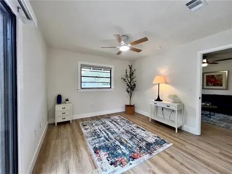6105 7th Street Vero Beach FL 32968