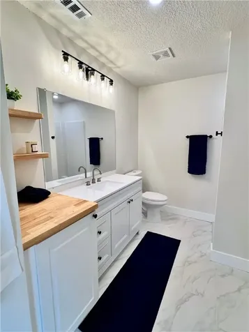 6105 7th Street Vero Beach FL 32968