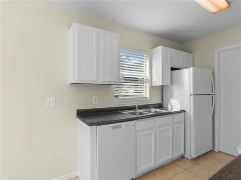 1105 9th Square Vero Beach FL 32960