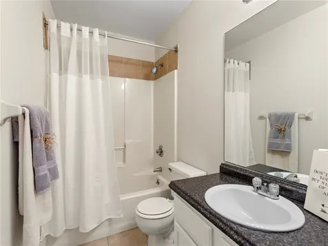 1105 9th Square Vero Beach FL 32960