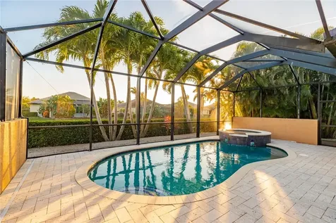 4224 Diamond Square Vero Beach FL 32967