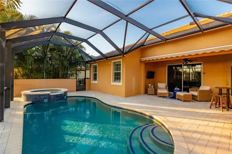 4224 Diamond Square Vero Beach FL 32967