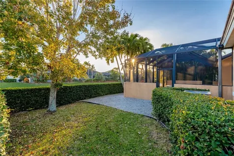 4224 Diamond Square Vero Beach FL 32967