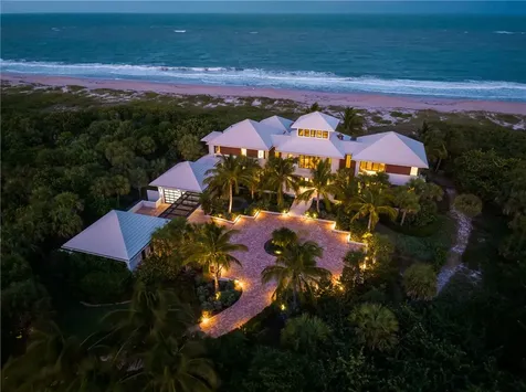 6600 N Highway A1a Hutchinson Island FL 34949