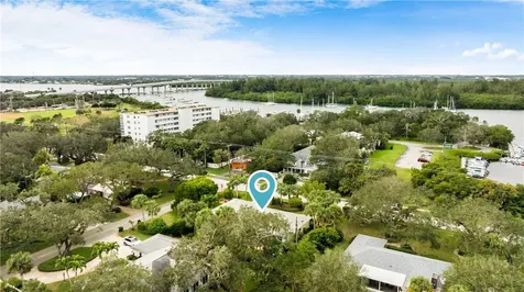 3626 Indian River Drive E Vero Beach FL 32963