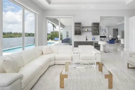 3937 Indian River Drive E Vero Beach FL 32963