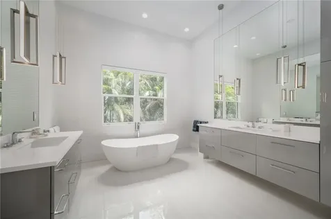3937 Indian River Drive E Vero Beach FL 32963