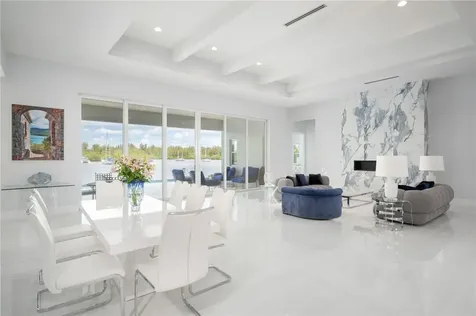 3937 Indian River Drive E Vero Beach FL 32963