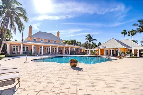 2833 Saint Barts Square Vero Beach FL 32967