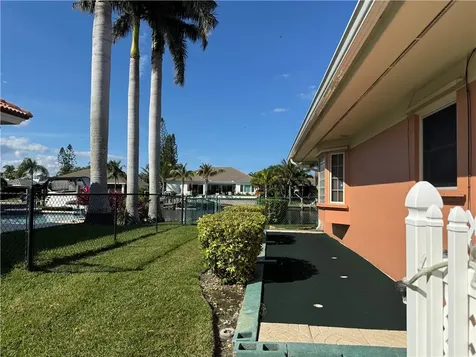 16 Sailfish Road Vero Beach FL 32960