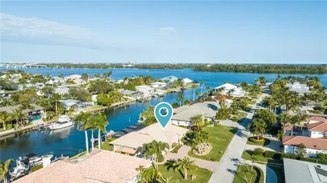 16 Sailfish Road Vero Beach FL 32960