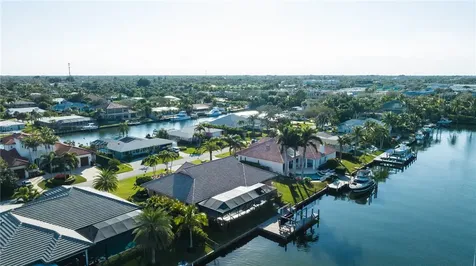 16 Sailfish Road Vero Beach FL 32960