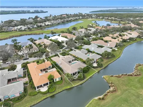 817 Pembroke Court Vero Beach FL 32963