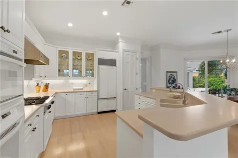 817 Pembroke Court Vero Beach FL 32963