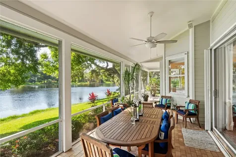 140 44th Terrace SW Vero Beach FL 32968
