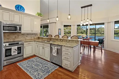 140 44th Terrace SW Vero Beach FL 32968