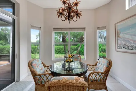 1445 W Island Club Square Vero Beach FL 32963