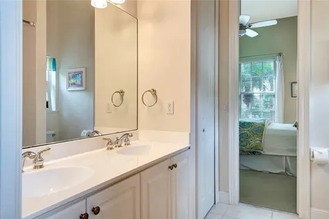 1445 W Island Club Square Vero Beach FL 32963