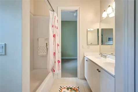1445 W Island Club Square Vero Beach FL 32963