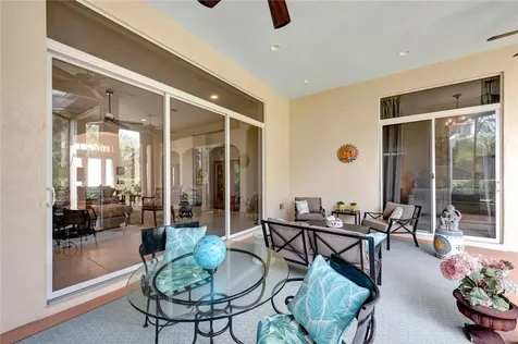 1445 W Island Club Square Vero Beach FL 32963