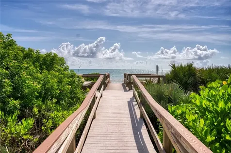 1445 W Island Club Square Vero Beach FL 32963