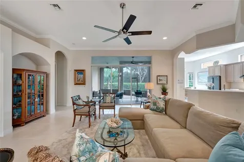 1445 W Island Club Square Vero Beach FL 32963