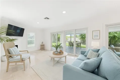 1786 Cypress Lane Vero Beach FL 32963