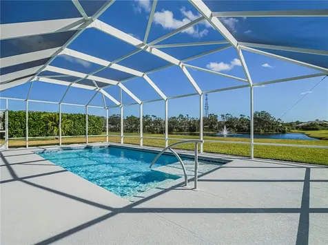 109 Night Hawk Way Sebastian FL 32958