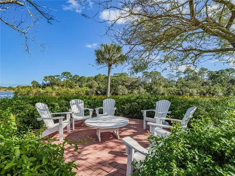 109 Night Hawk Way Sebastian FL 32958