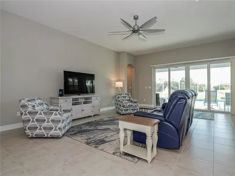 109 Night Hawk Way Sebastian FL 32958