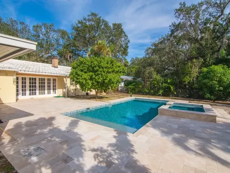 530 Cypress Road Vero Beach FL 32963