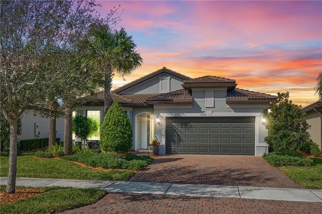 5245 Turtle Creek Circle Vero Beach FL 32967