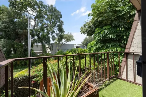 1166 6th Avenue Vero Beach FL 32960