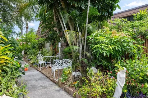 1166 6th Avenue Vero Beach FL 32960
