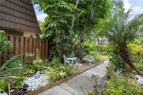 1166 6th Avenue Vero Beach FL 32960