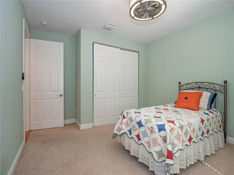 4229 Diamond Square Vero Beach FL 32967