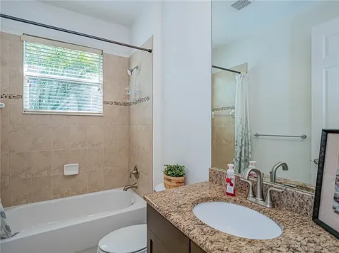 4229 Diamond Square Vero Beach FL 32967