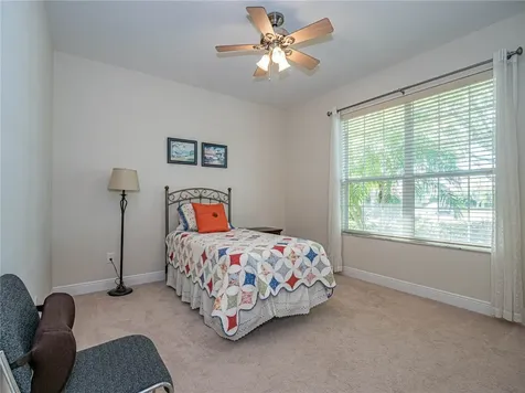 4229 Diamond Square Vero Beach FL 32967