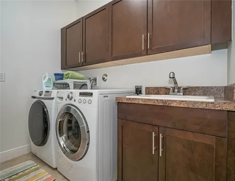 4229 Diamond Square Vero Beach FL 32967