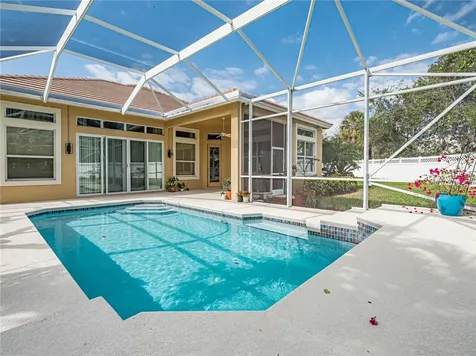 4229 Diamond Square Vero Beach FL 32967
