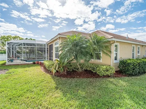 4229 Diamond Square Vero Beach FL 32967