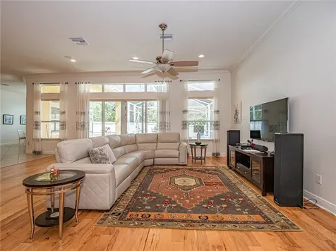 4229 Diamond Square Vero Beach FL 32967